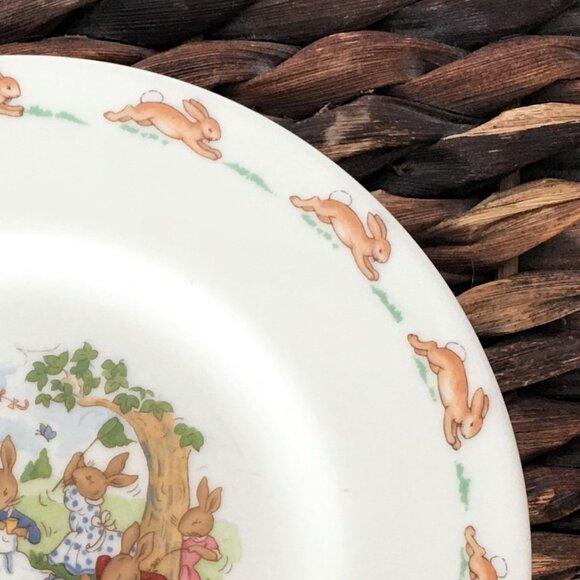 Royal Doulton Bunnykins Plate in Picnic Scene Pattern - Picture 6 of 8